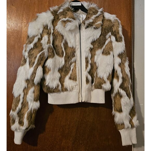 NWT Medium I Love H81 Faux Rabbit Patchwork Zipper Rib Knit Lottie Yellowjackets - Picture 3 of 13